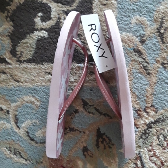 7x*Host Pick*Roxy adorable flip flop sandals - Picture 13 of 16